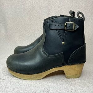 No. 6 Black Heeled Clog Boots